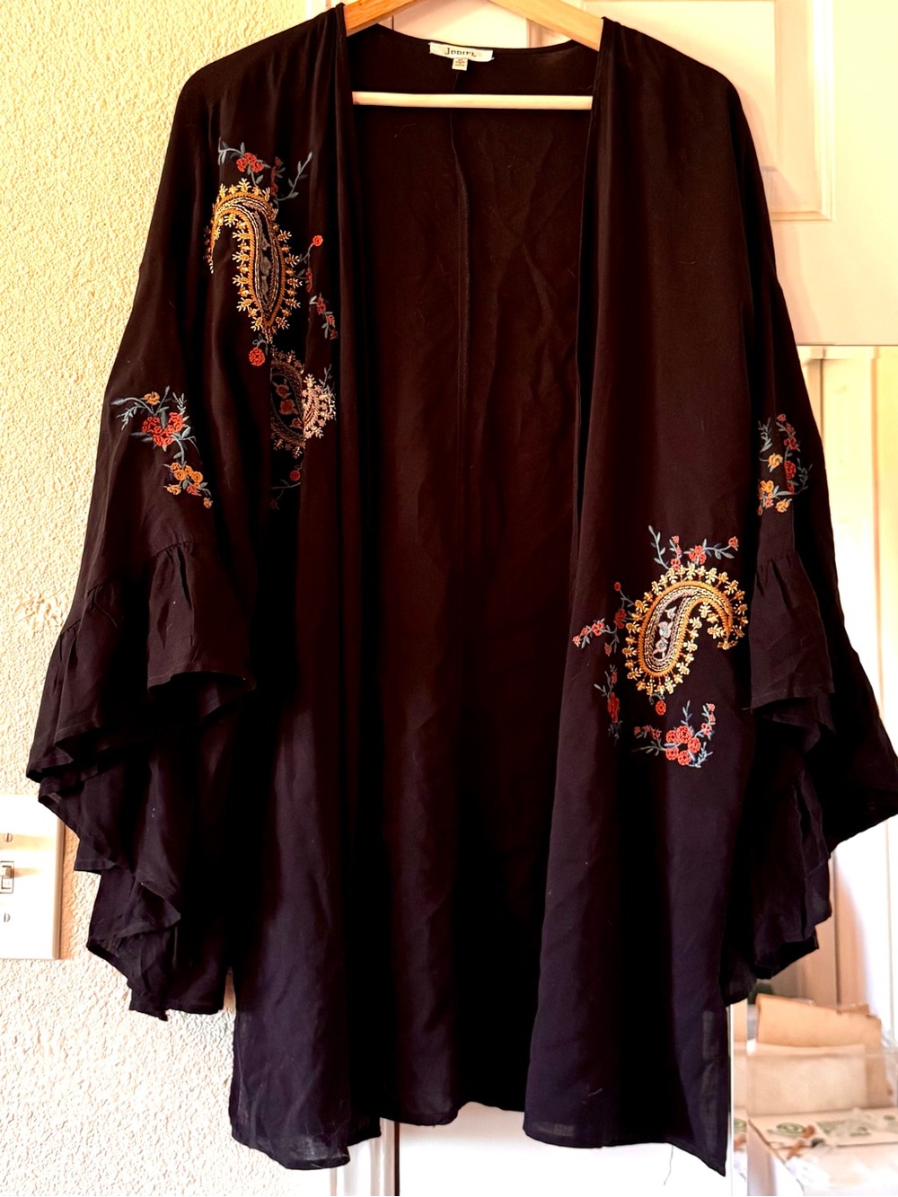 Black Embroidered Kimono Cardigan - Unknown Brand